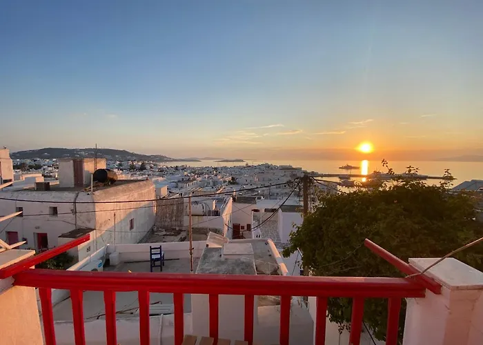 Elenitas Town House With Balcony And Sea View Appartamento