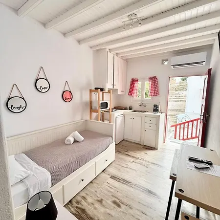 アパート Elenitas Town House With Balcony And Sea View